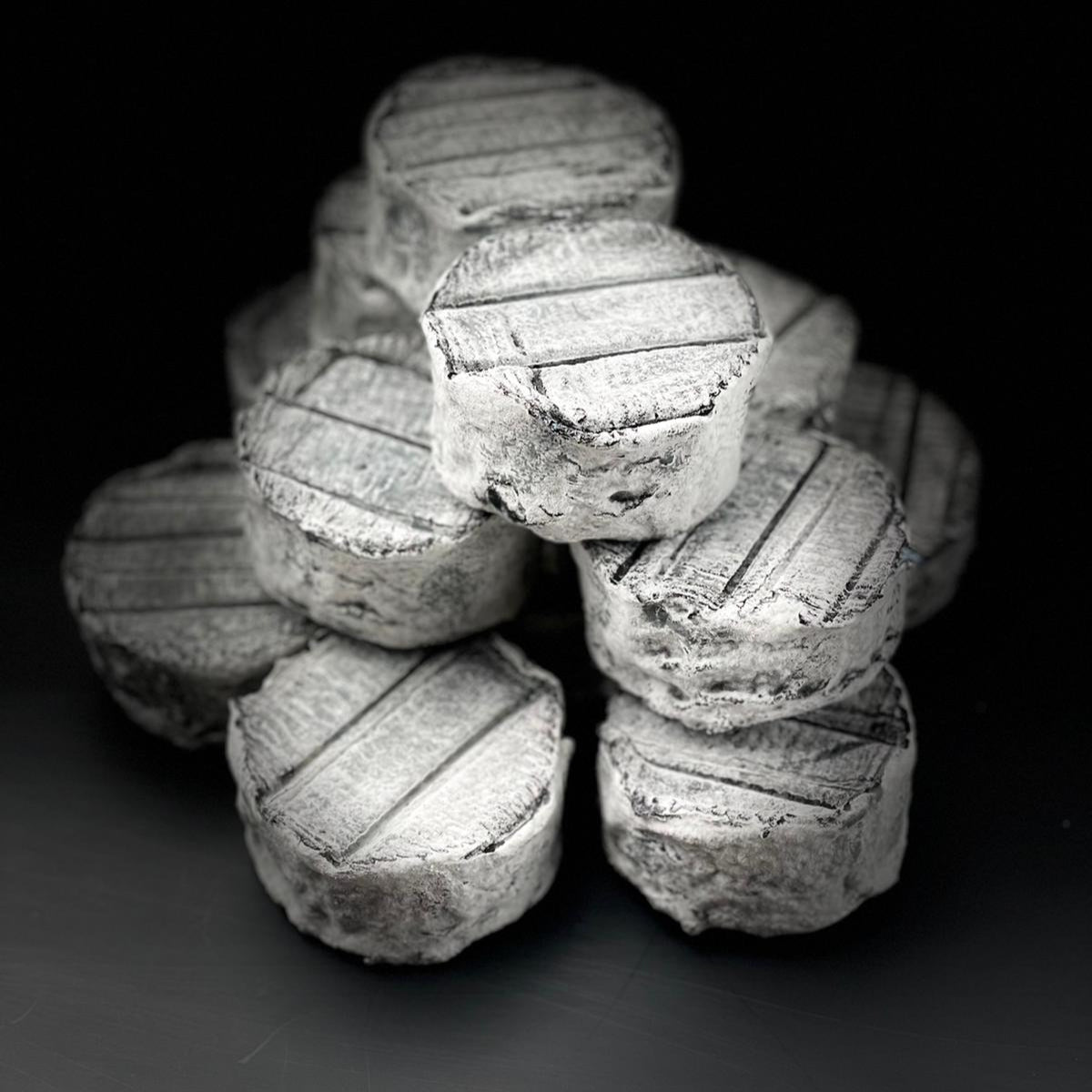 Crottin de chèvre cendré